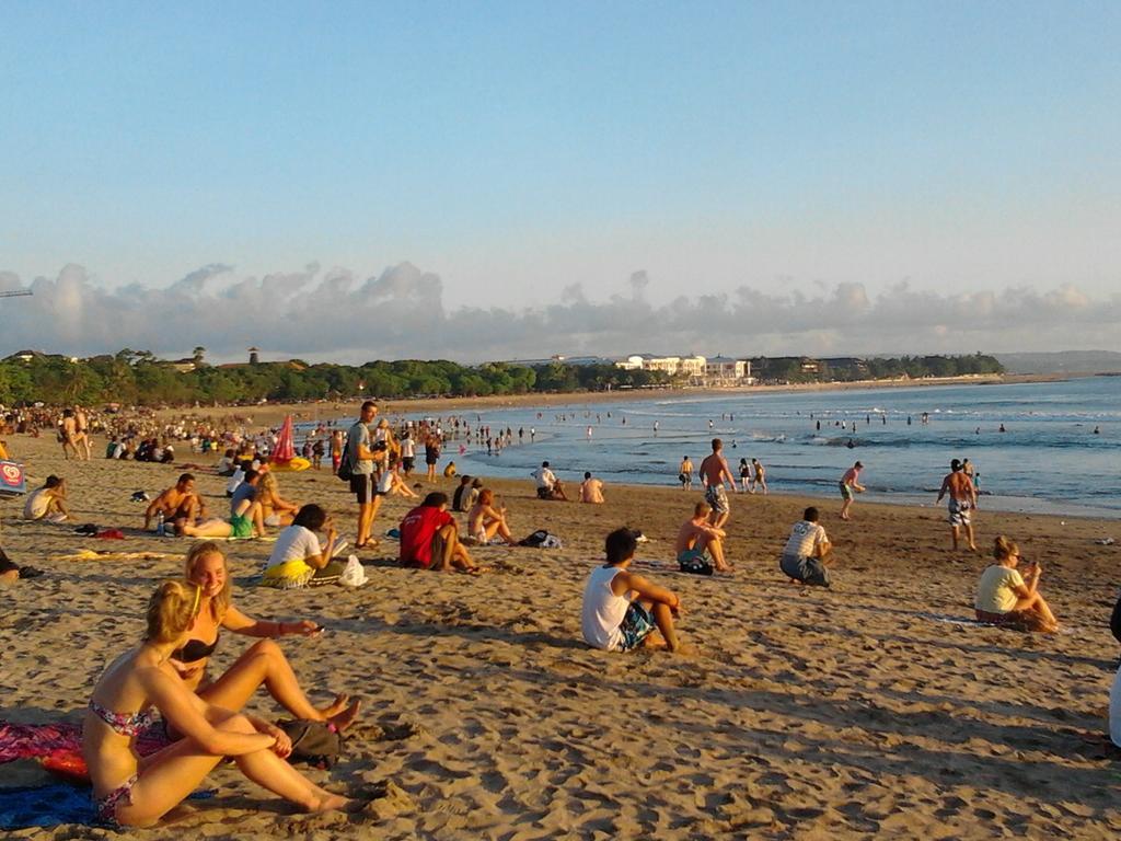 Graha Chania Legian Kuta Lombok Esterno foto
