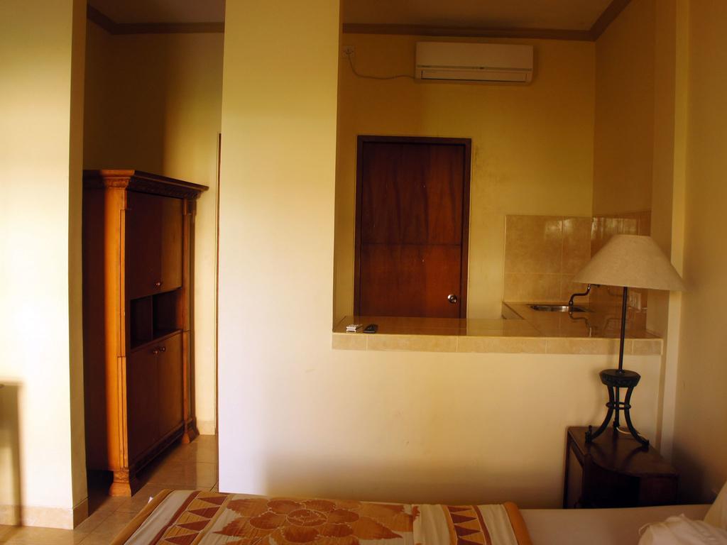 Graha Chania Legian Kuta Lombok Esterno foto